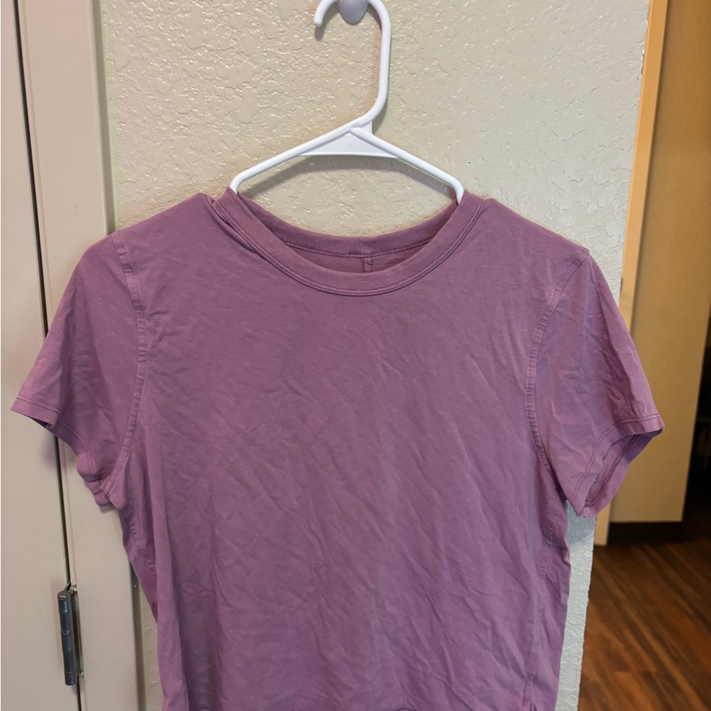 lululemon athletica Lavender Short Sleeve Tee